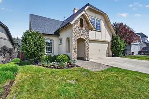 2716 NE Rosemary Dr, Bend, OR 97701 - Photo 31