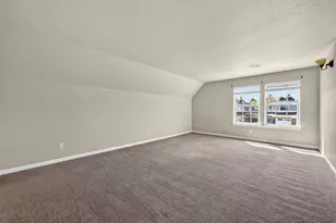 2716 NE Rosemary Dr, Bend, OR 97701 - Photo 23
