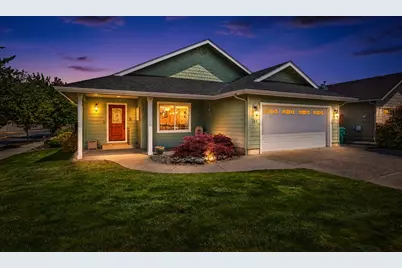 102 SW Pintail Court, Grants Pass, OR 97527 - Photo 1