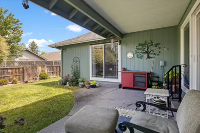 102 SW Pintail Court, Grants Pass, OR 97527 - Photo 31