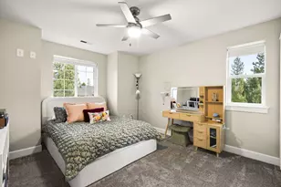 19527 Mirror Lake Pl, Bend, OR 97702 - Photo 21