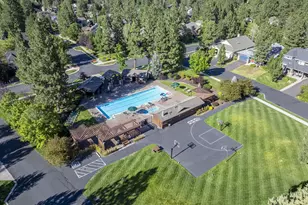 19527 Mirror Lake Pl, Bend, OR 97702 - Photo 29