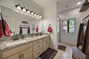 191 Spring Mountain Rd, Grants Pass, OR 97526 - Photo 37