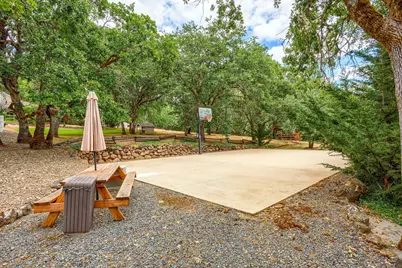191 Spring Mountain Road, Grants Pass, OR 97526 - Photo 73