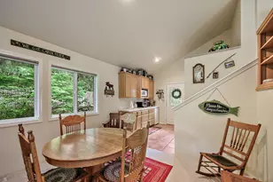 191 Spring Mountain Rd, Grants Pass, OR 97526 - Photo 53