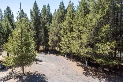 18142 Highway 58, Crescent Lake, OR 97733 - Photo 7
