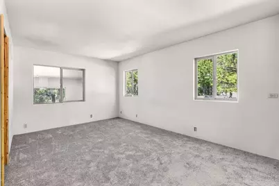 18142 Highway 58, Crescent Lake, OR 97733 - Photo 21