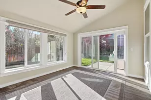 19530 Hollygrape St, Bend, OR 97702 - Photo 21