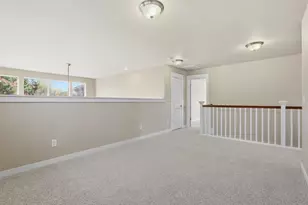 19530 Hollygrape St, Bend, OR 97702 - Photo 45