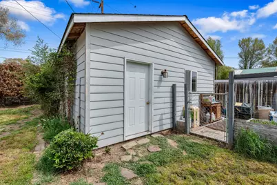 683 NW 5th Street, Prineville, OR 97754 - Photo 39
