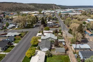 683 NW 5th St, Prineville, OR 97754 - Photo 49
