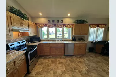 9227 St Andrews Circle, Klamath Falls, OR 97603 - Photo 13