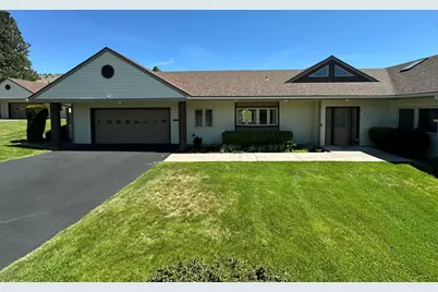 9227 St Andrews Circle, Klamath Falls, OR 97603 - Photo 1