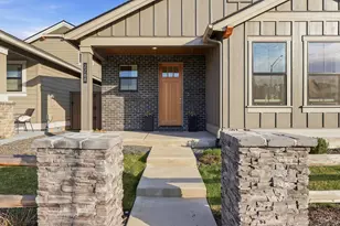 2288 NW Skyline Ranch Rd, Bend, OR 97703 - Photo 7