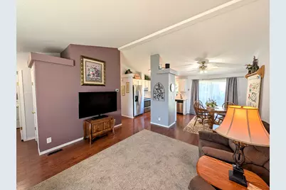 1188 NE 27th Street #UNIT 92, Bend, OR 97701 - Photo 13