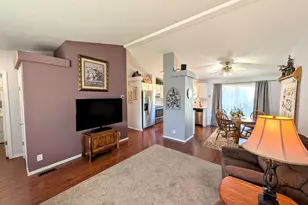 1188 NE 27th St, Bend, OR 97701 - Photo 13