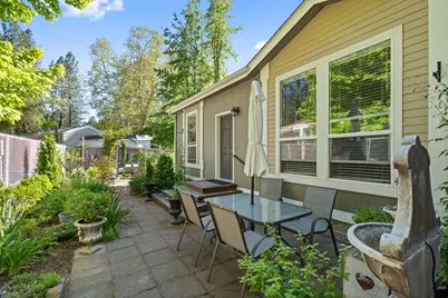 594 Detrick Drive #Space 2, Grants Pass, OR 97527 - Photo 1