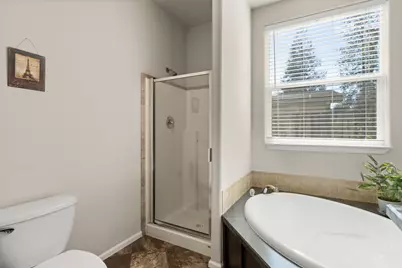 594 Detrick Drive #Space 2, Grants Pass, OR 97527 - Photo 15