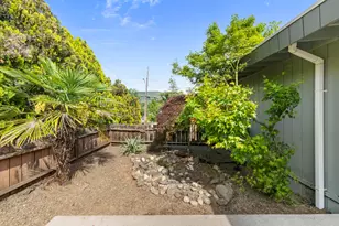1320 NW Prospect Ave, Grants Pass, OR 97526 - Photo 25