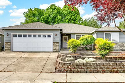 921 Birmingham Street, Medford, OR 97501 - Photo 1