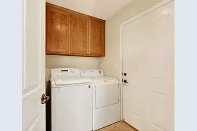 921 Birmingham Street, Medford, OR 97501 - Photo 33