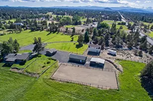 22520 Carolyn Ct, Bend, OR 97701 - Photo 27