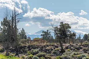 22520 Carolyn Ct, Bend, OR 97701 - Photo 19