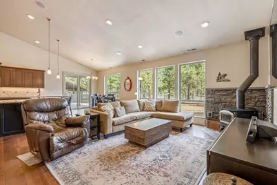 55130 Prong Horn Drive, Bend, OR 97707 - Photo 5