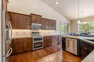 55130 Prong Horn Dr, Bend, OR 97707 - Photo 9