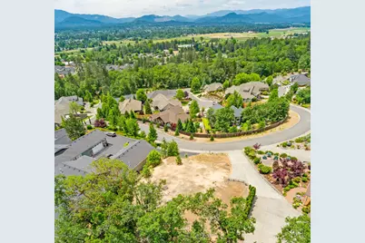 166 NW Native Run Loop, Grants Pass, OR 97526 - Photo 11