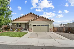944 Stonewater Dr, Eagle Point, OR 97524 - Photo 45