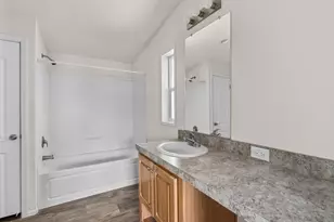 397 SE 6th St, Madras, OR 97741 - Photo 29