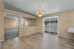 397 SE 6th St, Madras, OR 97741 - Photo 9