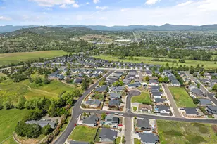 22 Terra Linda Ct, Eagle Point, OR 97524 - Photo 69
