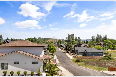 22 Terra Linda Court, Eagle Point, OR 97524 - Photo 25