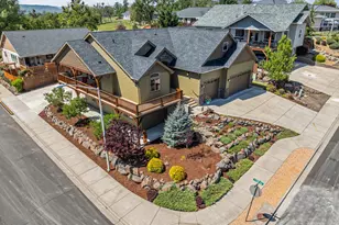 22 Terra Linda Ct, Eagle Point, OR 97524 - Photo 3