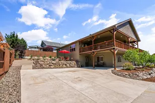 22 Terra Linda Ct, Eagle Point, OR 97524 - Photo 5