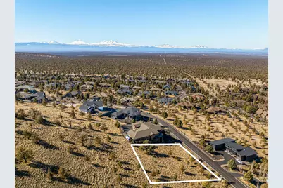 904 Highland View Loop, Redmond, OR 97756 - Photo 9