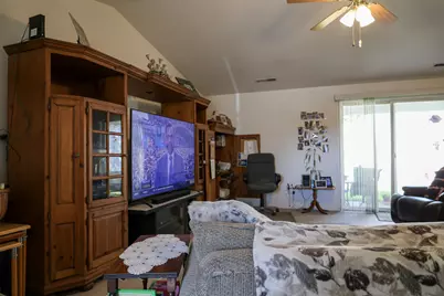 17 Blue Heron Court, Eagle Point, OR 97524 - Photo 3