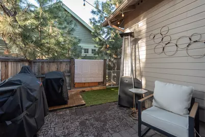 1576 NW Mt Washington, Bend, OR 97703 - Photo 25