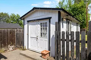512 Boardman St, Medford, OR 97501 - Photo 13