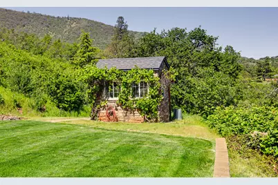 1678 Ashland Mine Road, Ashland, OR 97520 - Photo 57