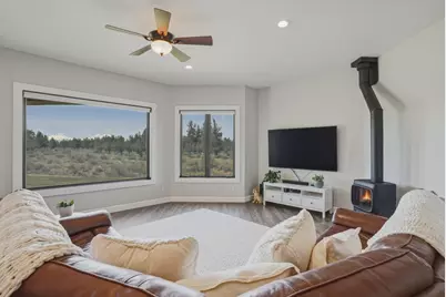 18150 Wanona Road, Sisters, OR 97759 - Photo 9