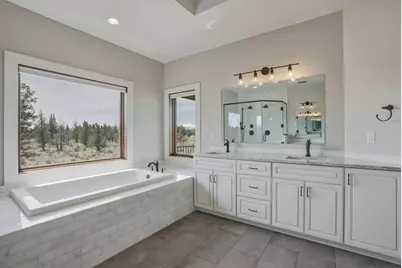 18150 Wanona Road, Sisters, OR 97759 - Photo 29