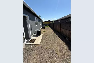 3852 Valley Meadows Drive, White City, OR 97503 - Photo 21