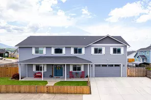 1029 Brandon Way, Phoenix, OR 97535 - Photo 1
