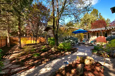 691 NW Yosemite Drive, Bend, OR 97703 - Photo 23