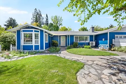 975 Fruitdale, Grants Pass, OR 97527 - Photo 5