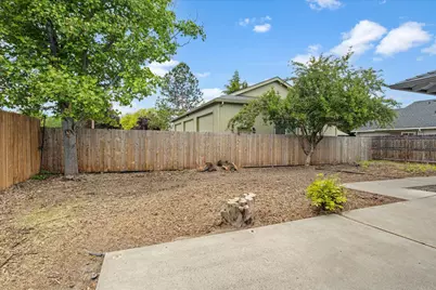 3035 Adams Circle, Medford, OR 97504 - Photo 31