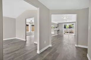 3035 Adams Cir, Medford, OR 97504 - Photo 11